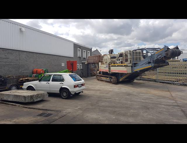755M² FACTORY TO LET IN SAXENBURG PARK 1